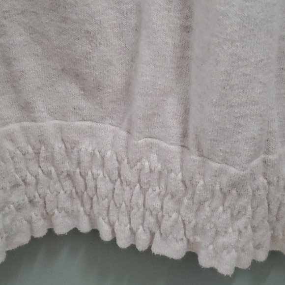 Ann Taylor Loft lightweight sweater/shirt - Picture 5 of 9